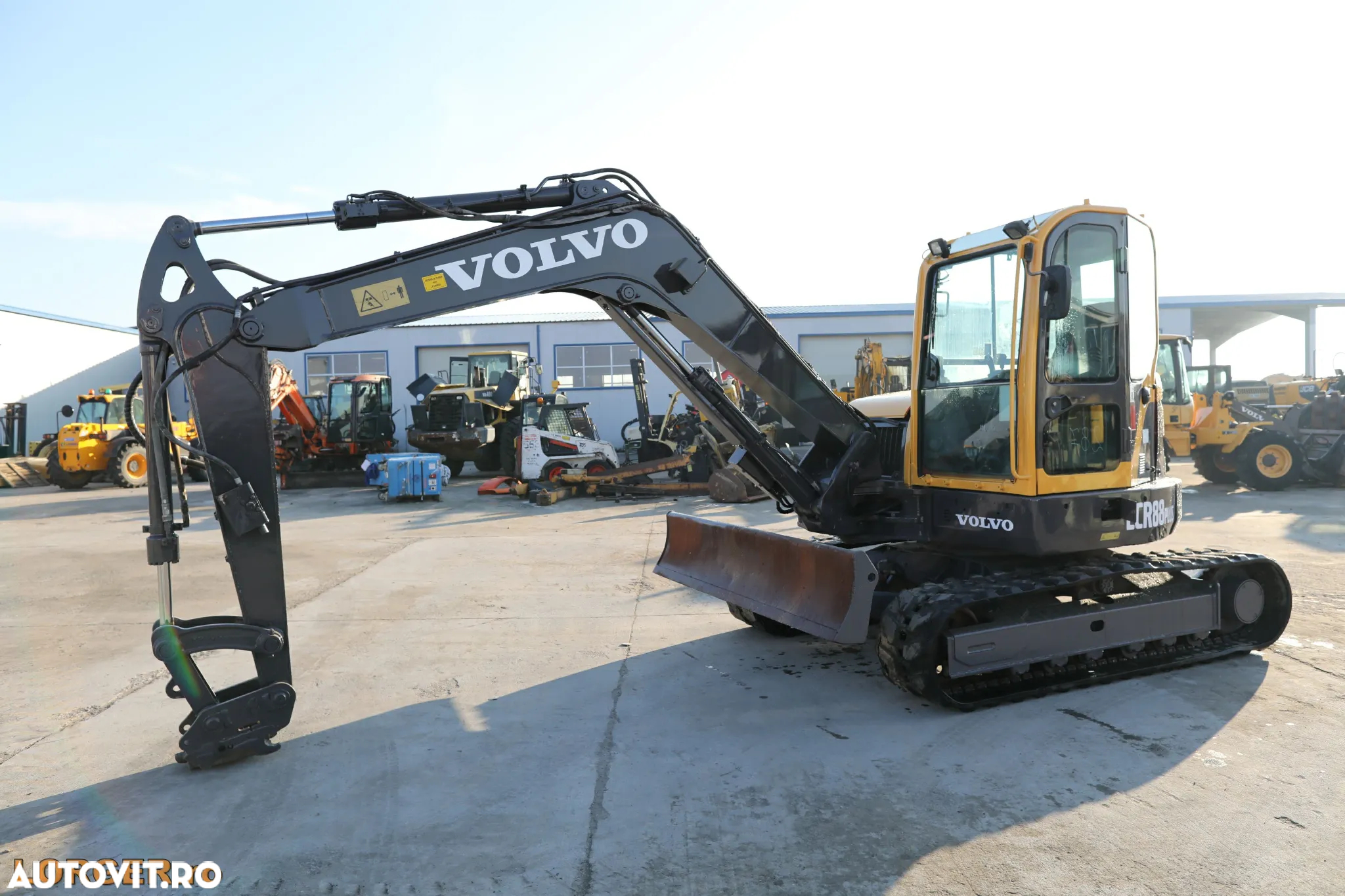 Volvo ECR 88 PLUS - 4
