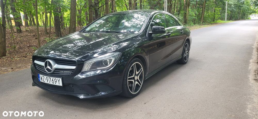 Mercedes-Benz CLA 200 7G-DCT - 1