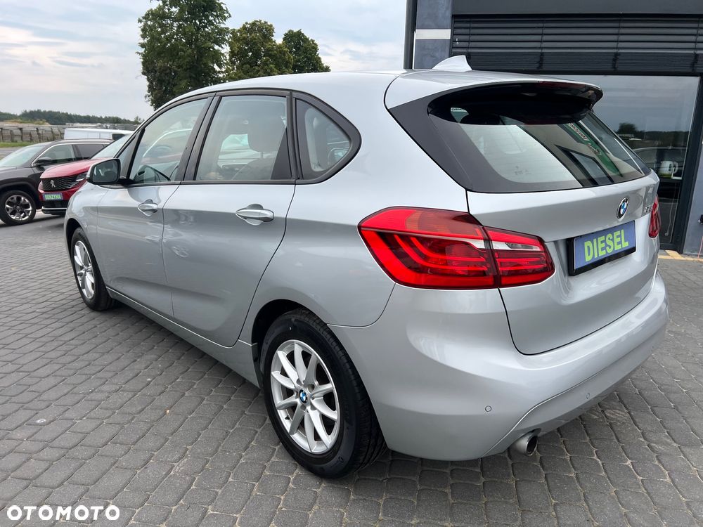 BMW Seria 2 218d Advantage sport - 9