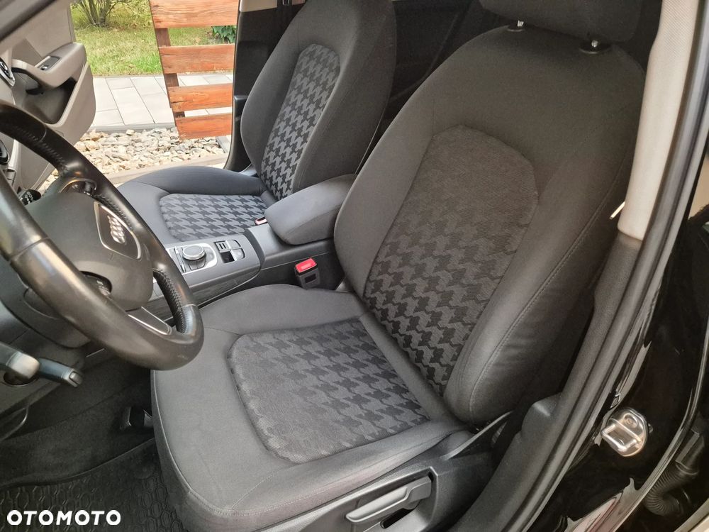 Audi A3 Sportback 1.6 TDI (clean diesel) S tronic Ambiente - 9