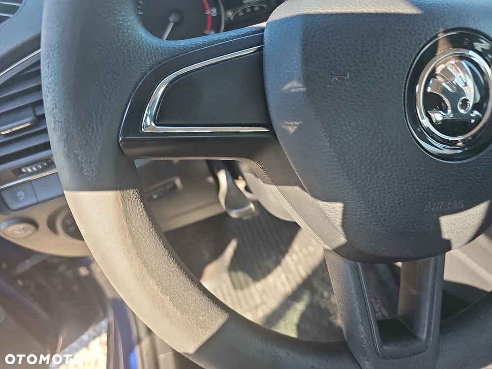 Skoda Fabia 1.0 Ambition - 17