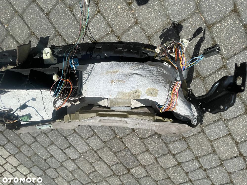 Bmw E34 deska rozdzielcza konsola - 6