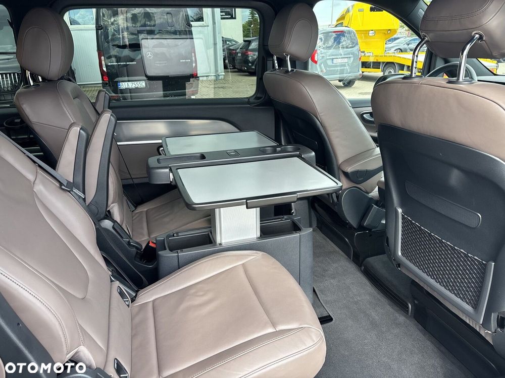 Mercedes-Benz Klasa V 300 d 4-Matic 9G-Tronic Exclusive (d³ugi) - 18