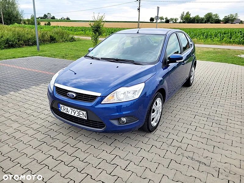 Ford Focus 1.6 16V Ambiente - 2