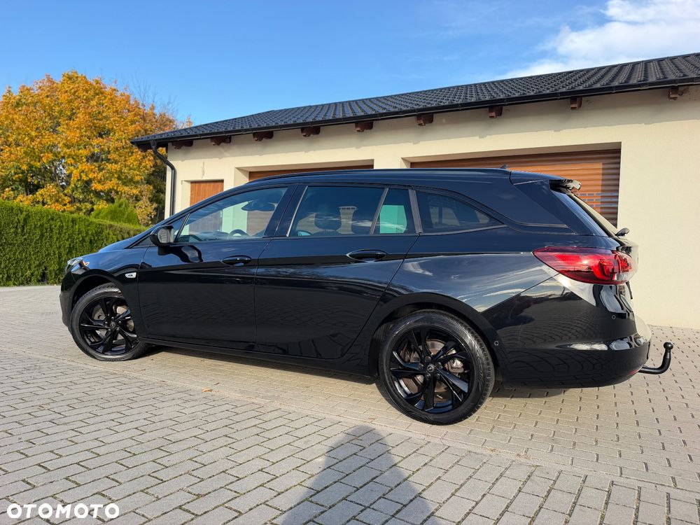 Opel Astra 2020 photo 3
