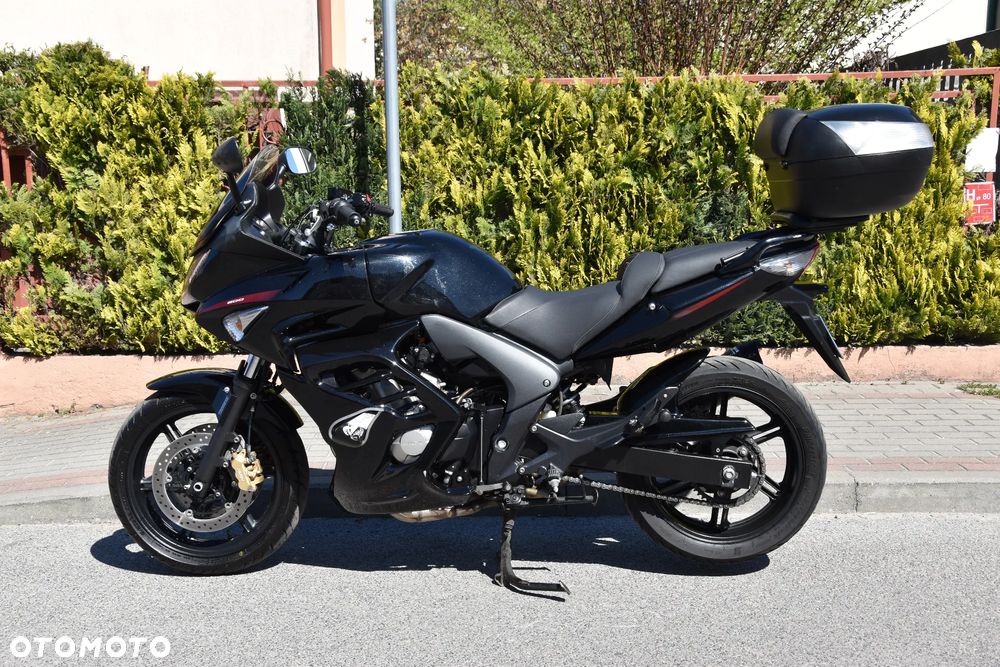 Honda CBF - 2