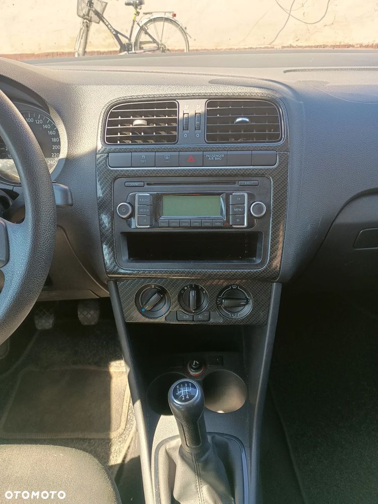 Volkswagen Polo 1.2 Comfortline - 17