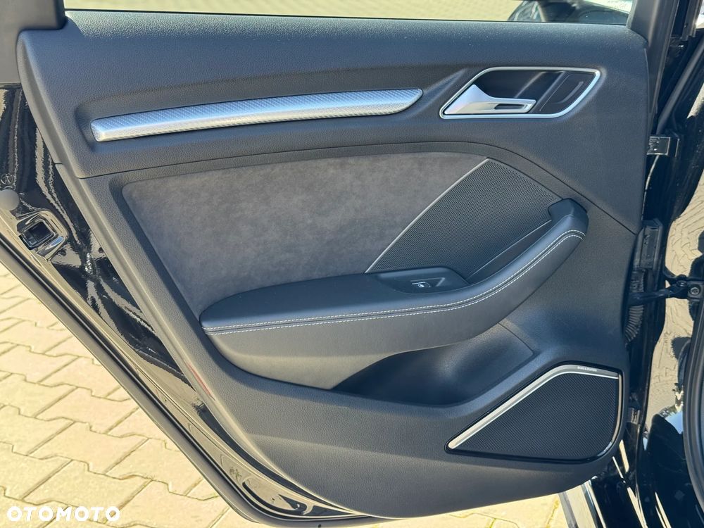 Audi RS3 Limousine 2.5 TFSI Quattro S tronic - 14