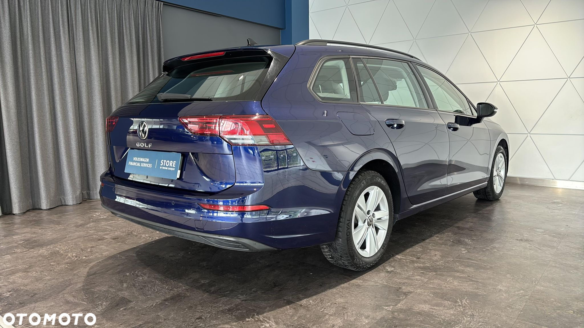 Volkswagen Golf VIII 2.0 TDI Life DSG - 5