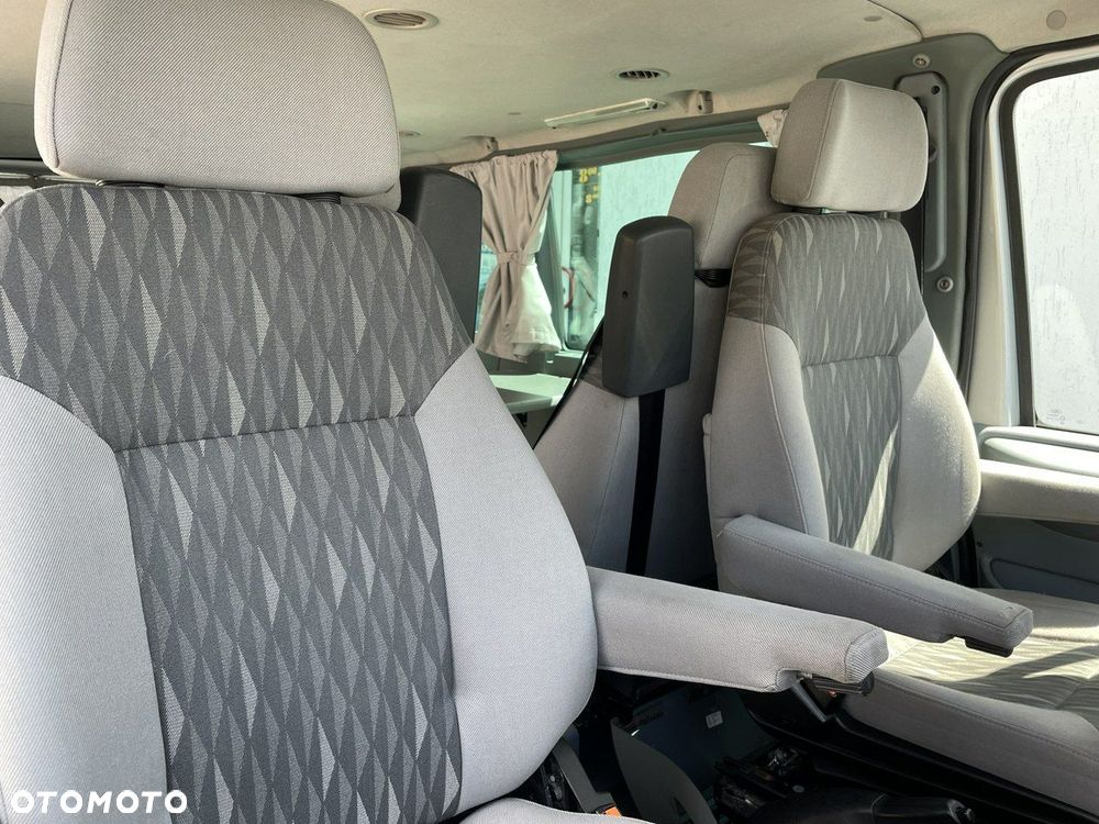 Ford Transit - 6
