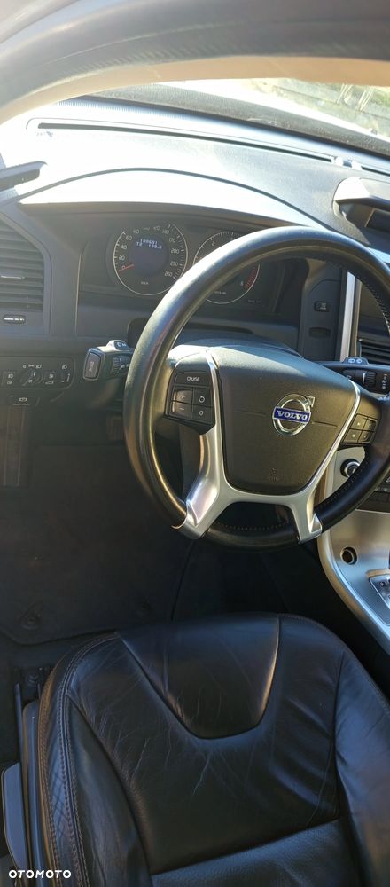 Volvo XC 60 2.4D Momentum - 3