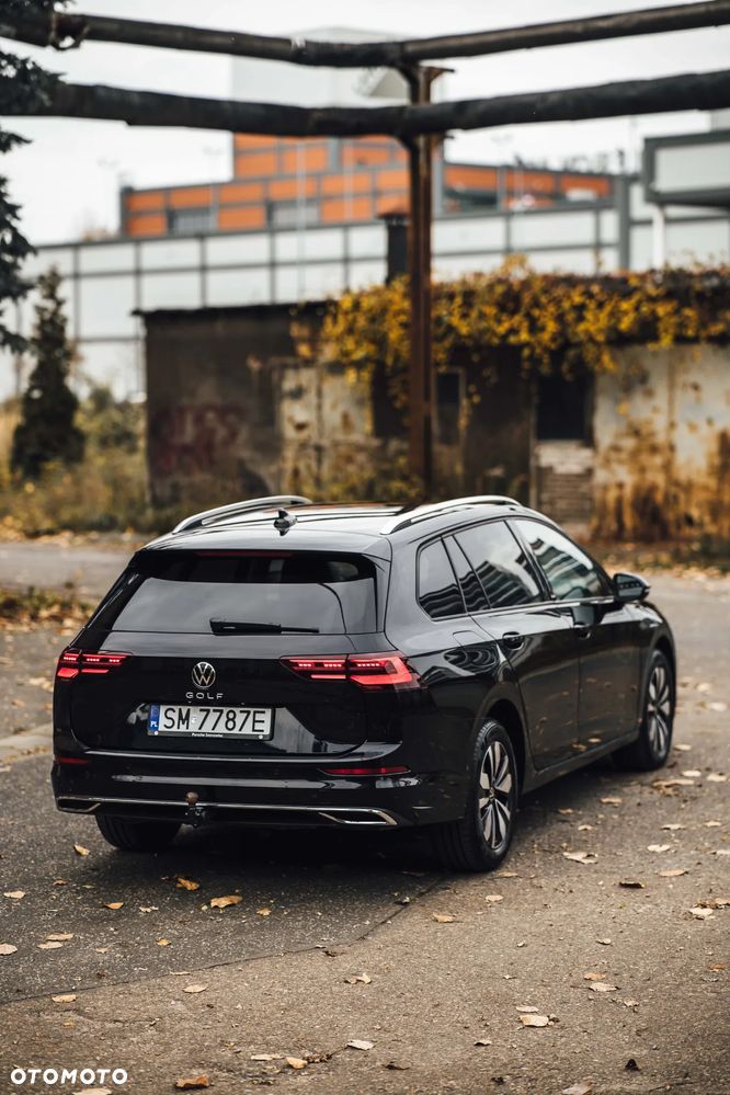 Volkswagen Golf - 32