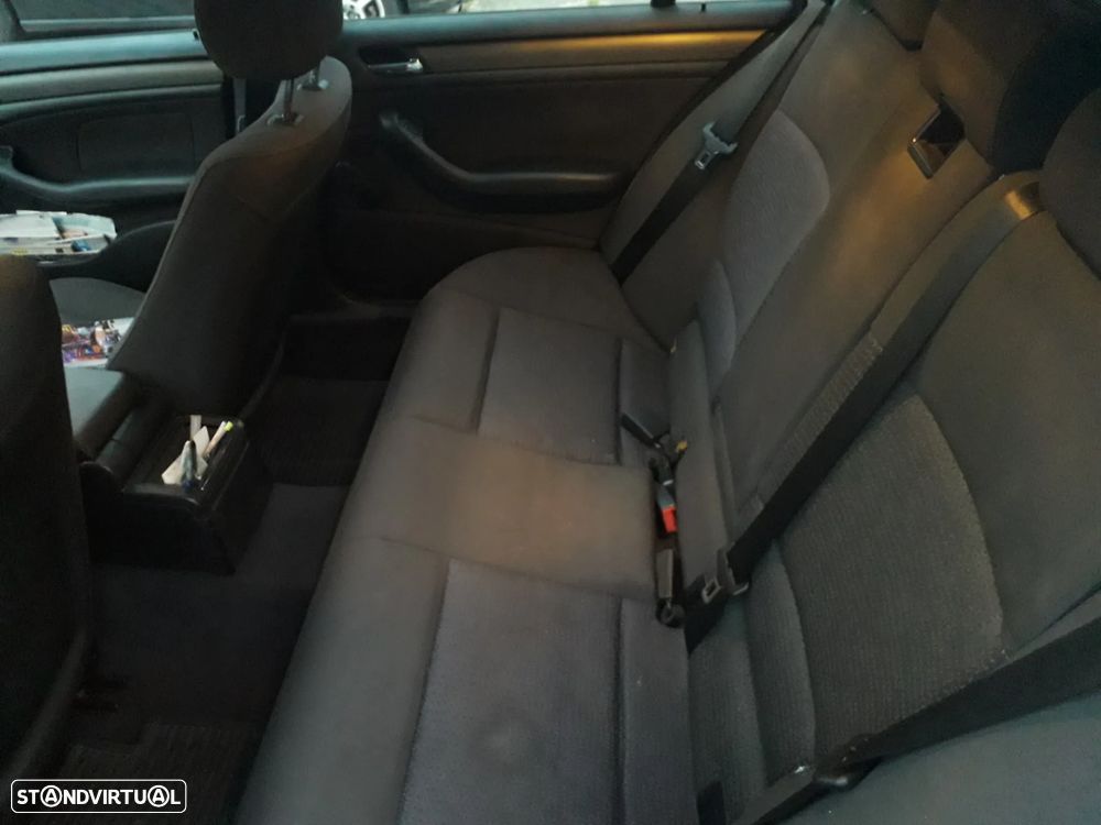 BMW 320 d - 10