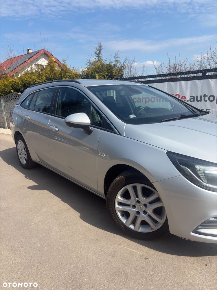 Opel Astra 1.6 CDTI Cosmo - 8