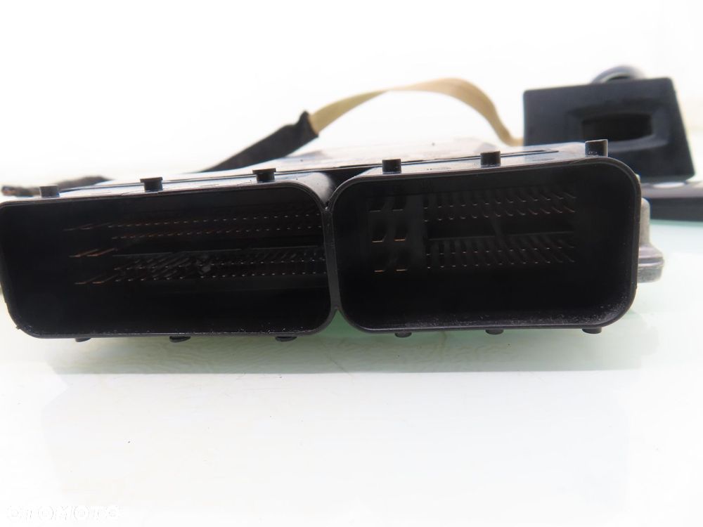 STACYJKA STEROWNIK BMW E90 318 N46B20B 7552176 0261208582 6943771 - 4