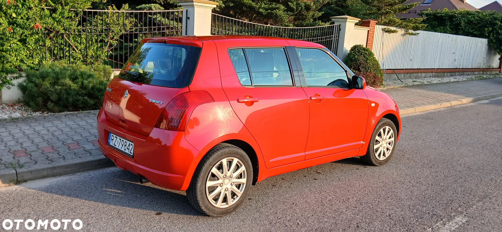 Suzuki Swift - 8