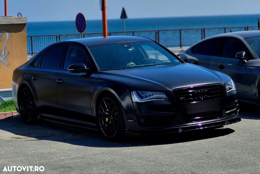 Audi S8 - 4