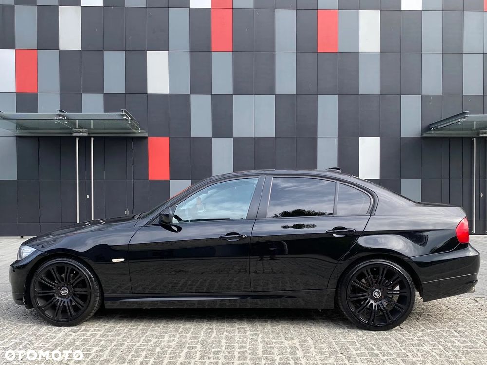 BMW Seria 3 320i Edition Lifestyle - 2