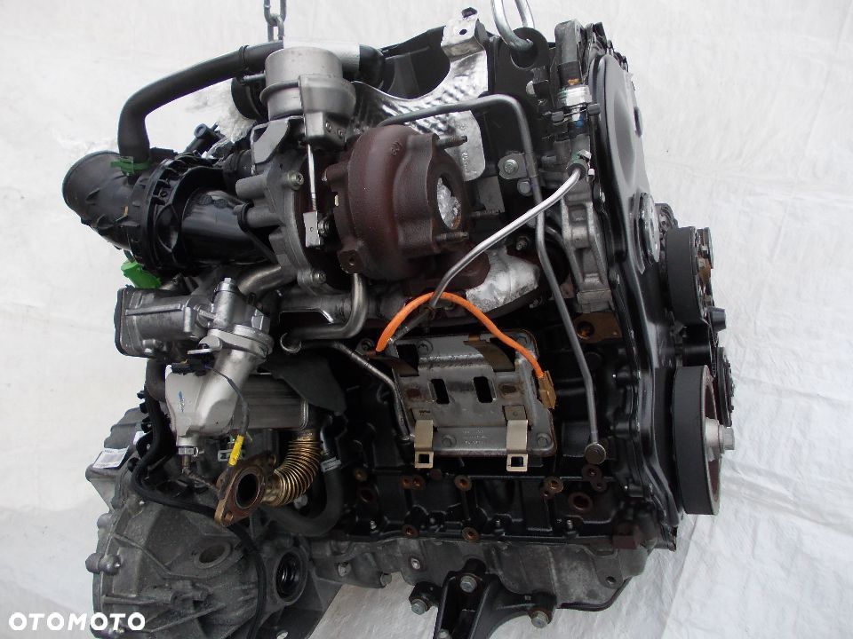 TRAFIC VIVARO III 1,6 silnik M9R408 M9R413 - 1