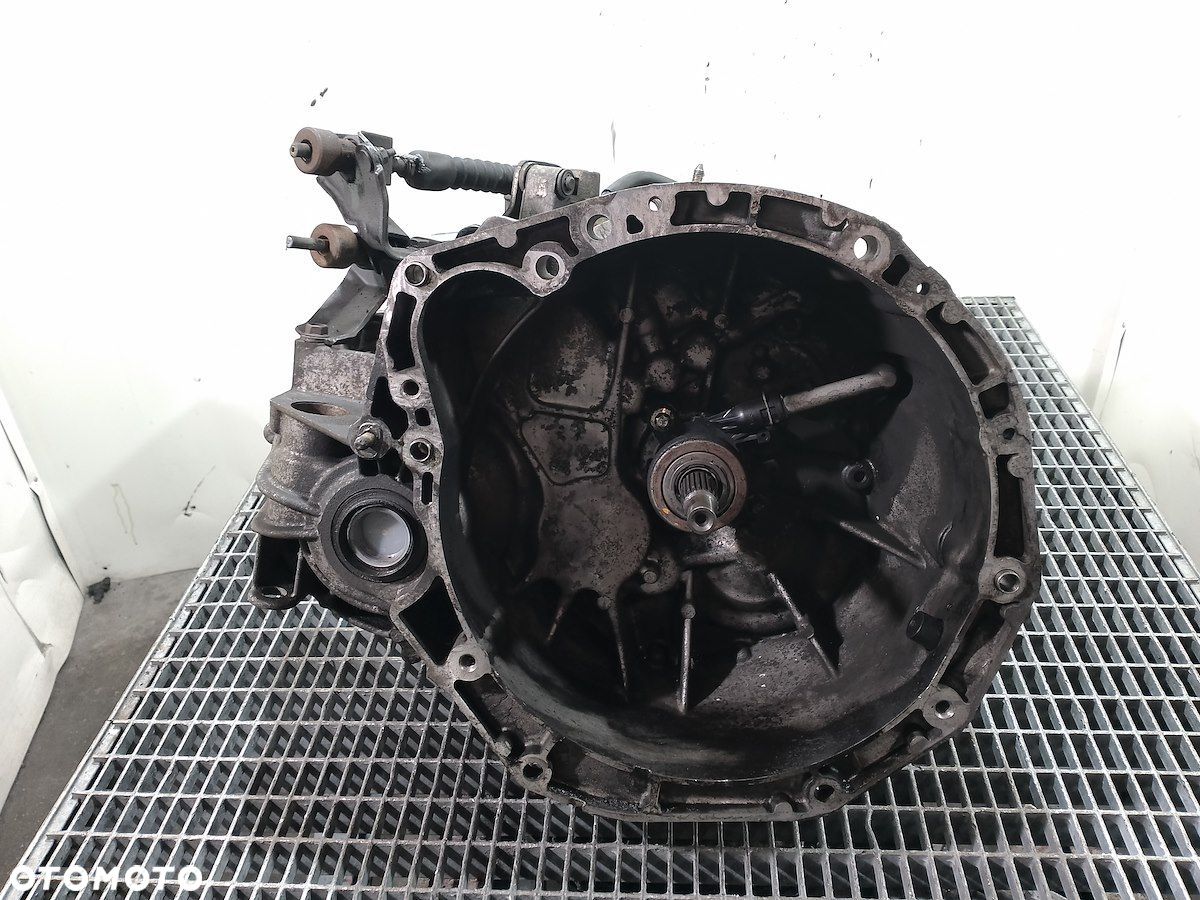 SKRZYNIA BIEGÓW MANUALNA NISSAN PRIMERA P12 1.9 DCI ND0820021 - 1