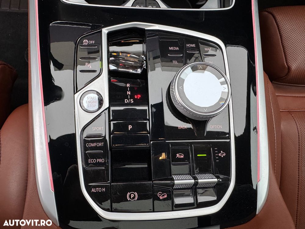 BMW X7 xDrive40d - 12