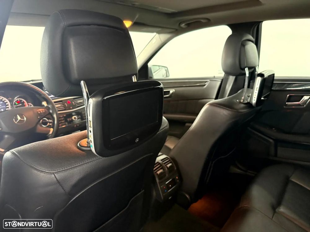 Mercedes-Benz E 250 CDi Elegance BlueEfficiency Auto. - 17
