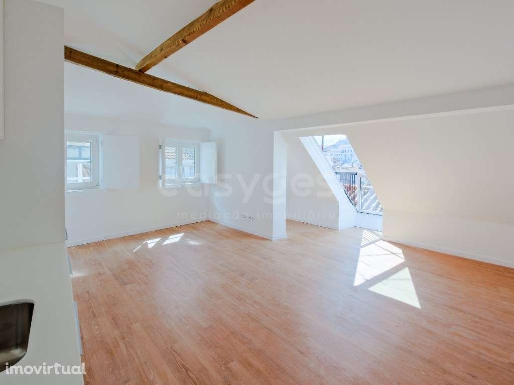 Apartamento totalmente remodelado no coração do Bairro Alto - Grande imagem: 3/24
