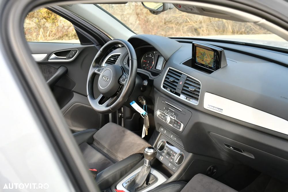 Audi Q3 2.0 TDI Quattro S tronic sport - 31