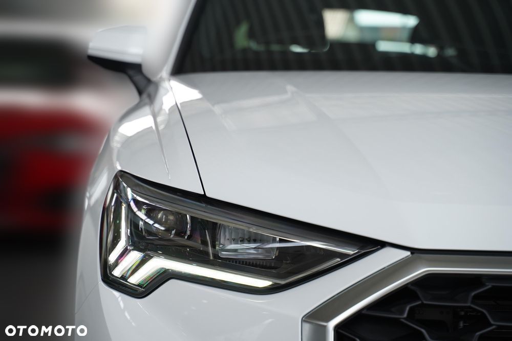 Audi Q3 35 TFSI mHEV S tronic - 12