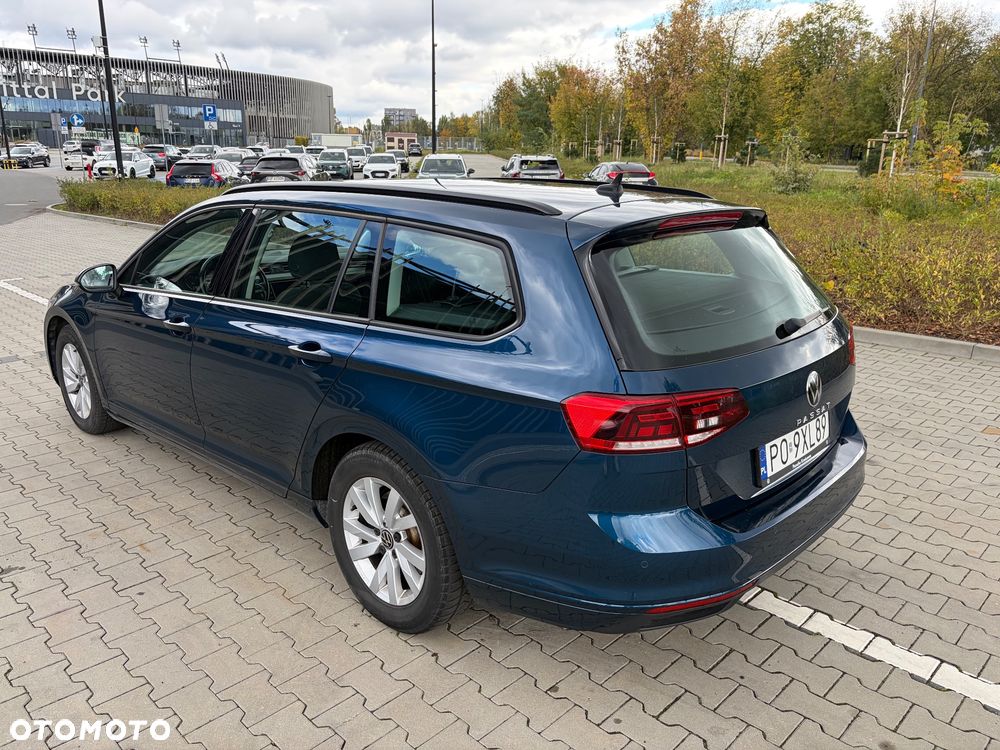 Volkswagen Passat - 3