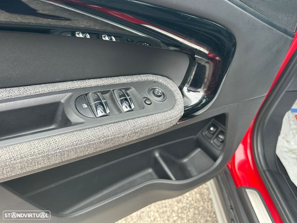 MINI Countryman Cooper SE ALL4 Auto - 16