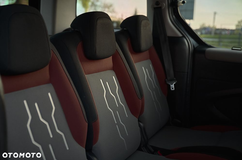 Peugeot Partner HDi FAP 115 Outdoor - 21