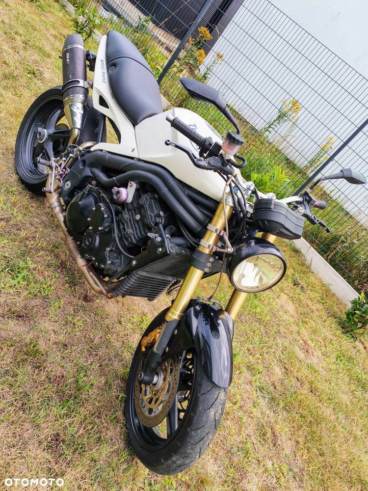 Triumph Speed Triple - 9