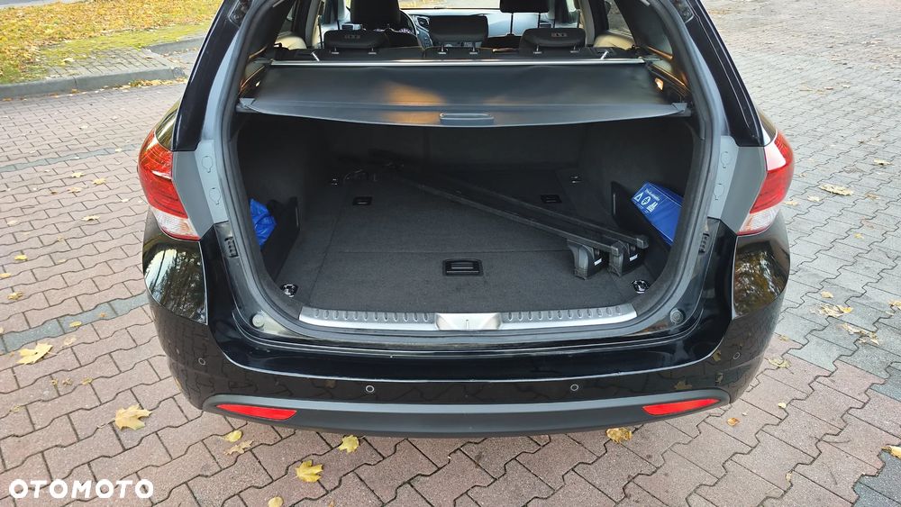 Hyundai i40 Kombi 2.0 Automatik Trend - 9