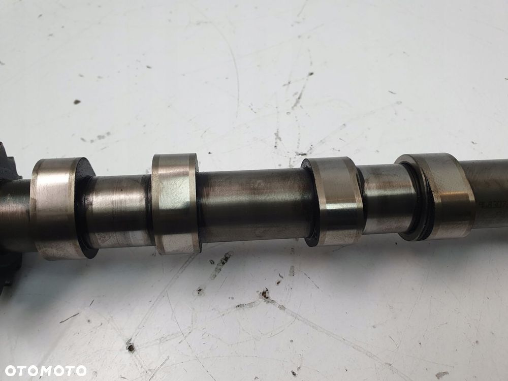 WAŁEK ROZRZĄDU wydechowy Peugeot 407 2.0 HDI 9683073880 - 6