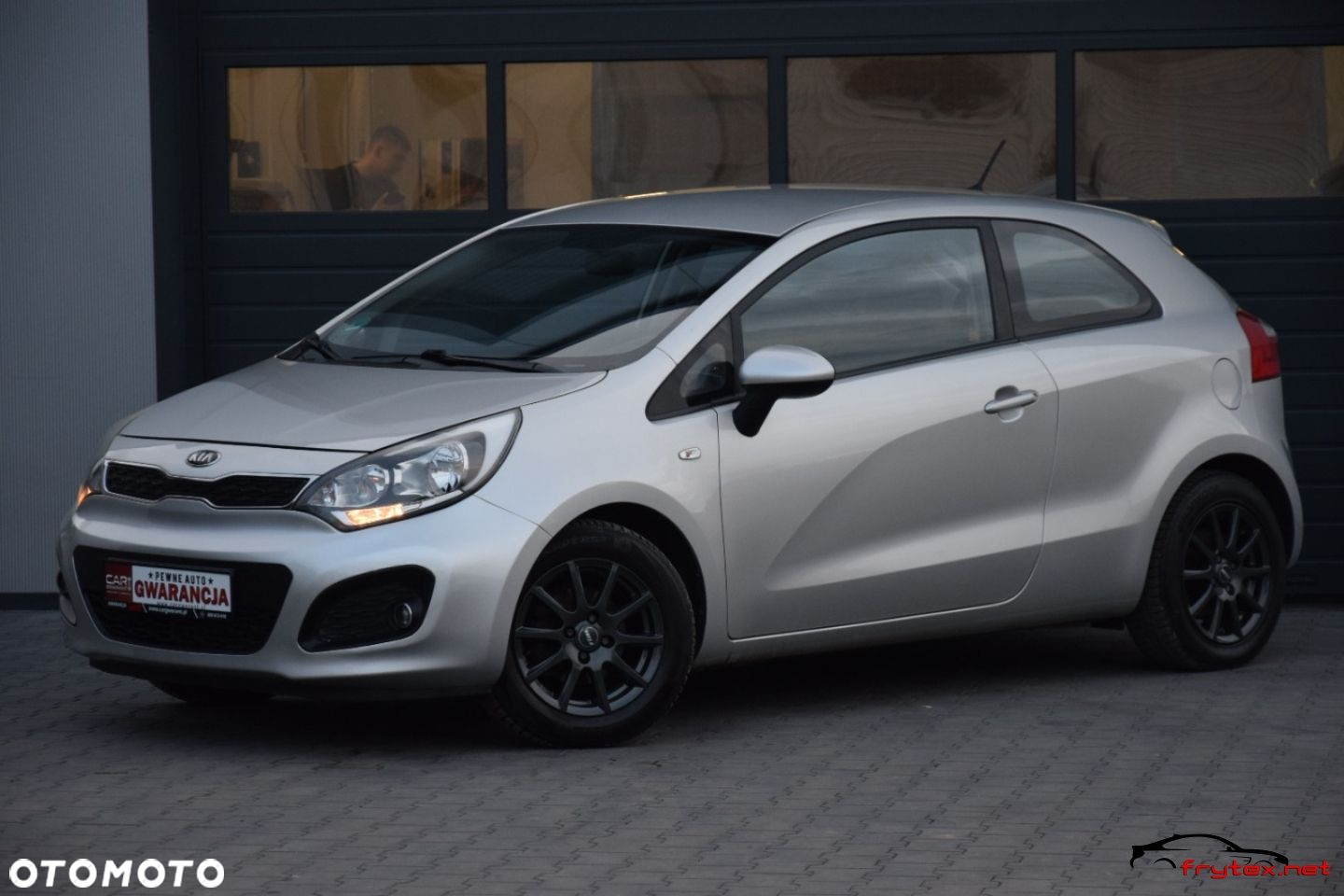 Kia Rio - 9