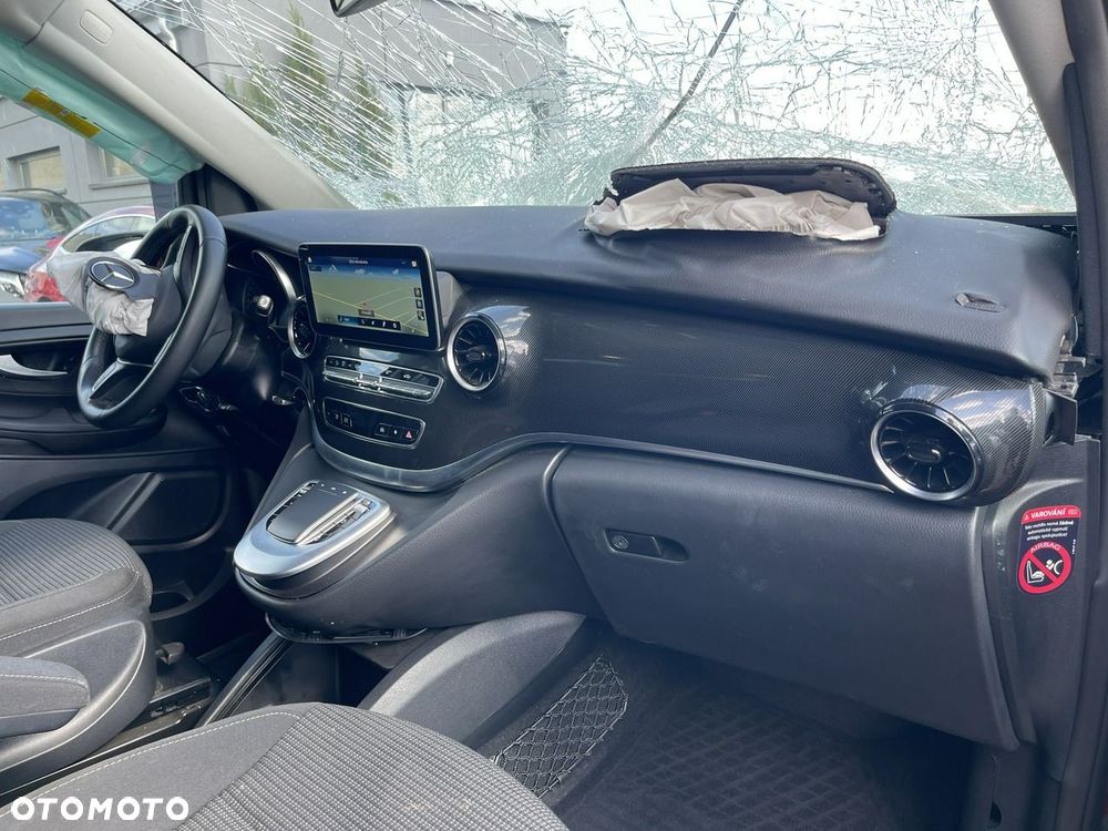 Mercedes-Benz Klasa V 250 d kompakt 4Matic 9G-TRONIC Avantgarde - 12