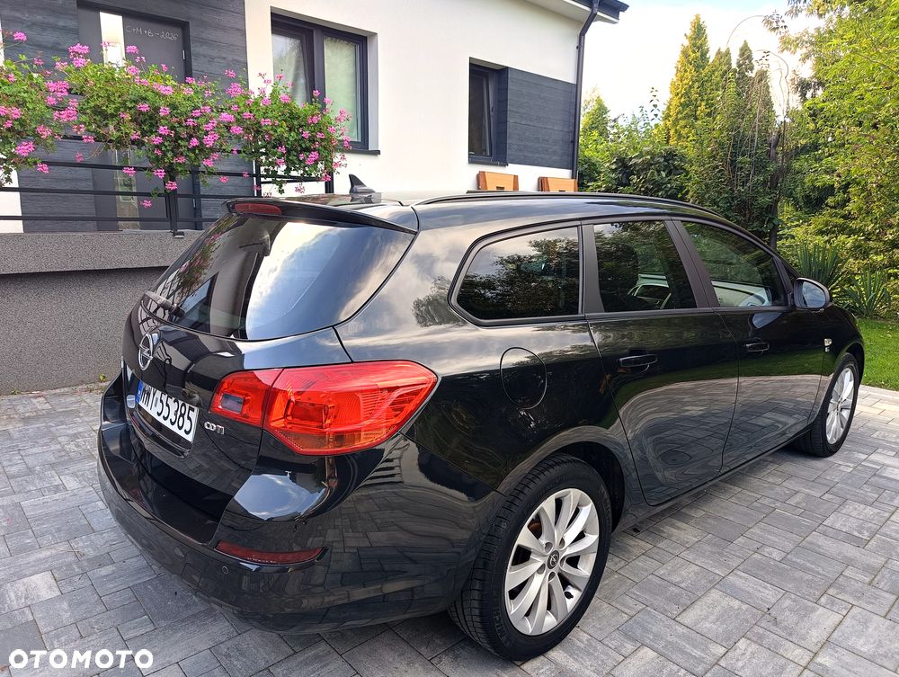 Opel Astra 1.7 CDTI Cosmo - 17