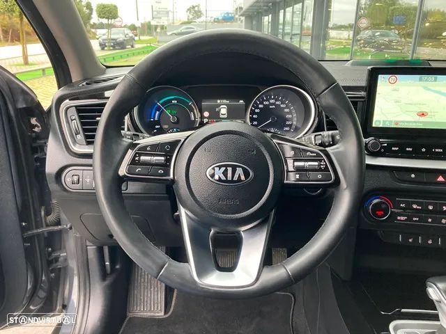 Kia XCeed 1.6 GDi PHEV Drive - 14