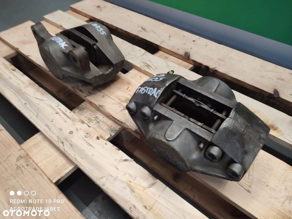 Zacisk hamulca 90000014 90000015 JCB 1135 Fastrac - 3