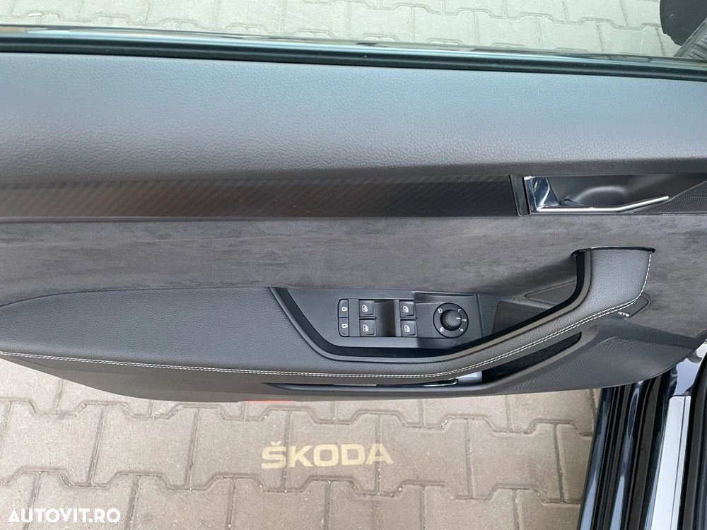 Skoda Superb 2.0 TDI DSG Sportline - 11