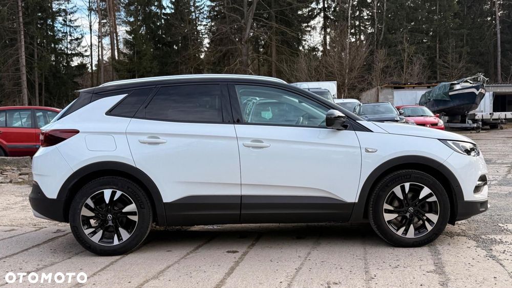 Opel Grandland X 1.2 Start/Stop Elegance - 8