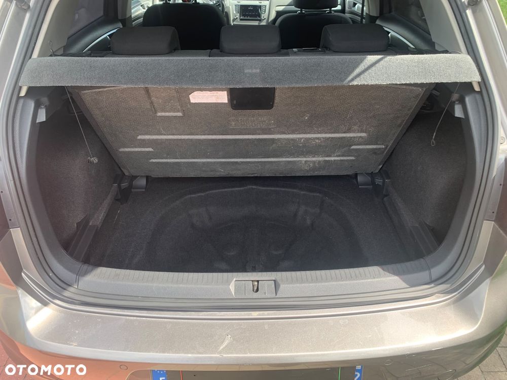 Volkswagen Golf 1.6 BlueTDI Comfortline - 28