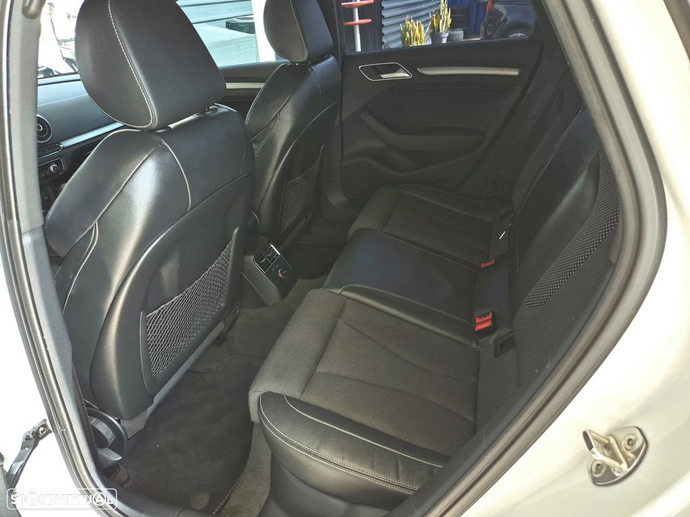 Audi A3 Limousine 2.0 TDI S-line S tronic - 23