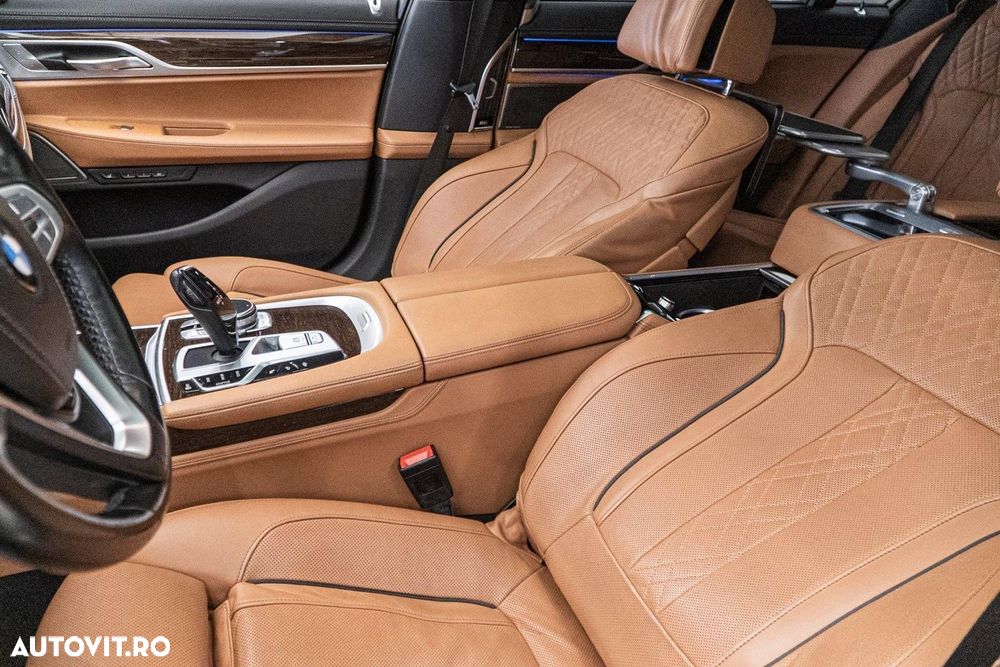 BMW Seria 7 730Ld xDrive - 19