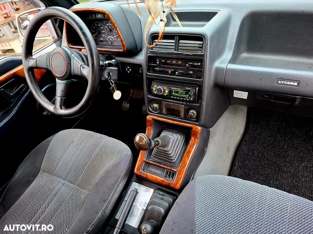 Suzuki Vitara - 16