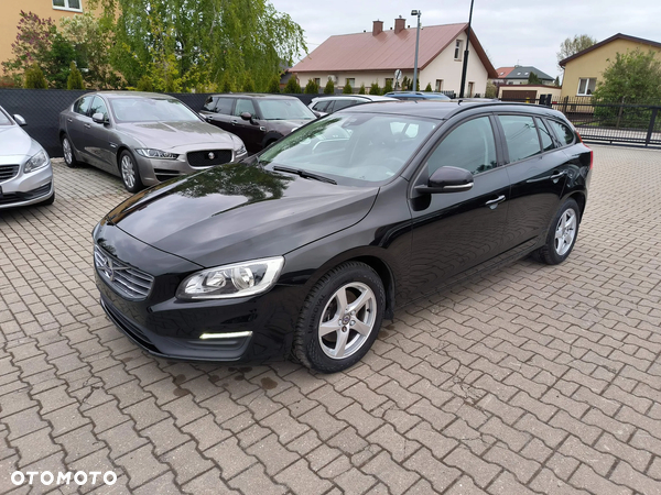 Volvo V60 D2 Drive-E Dynamic Edition (Kinetic)