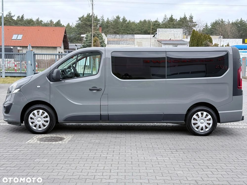Opel Vivaro L2H1 2,9t Elegance - 2