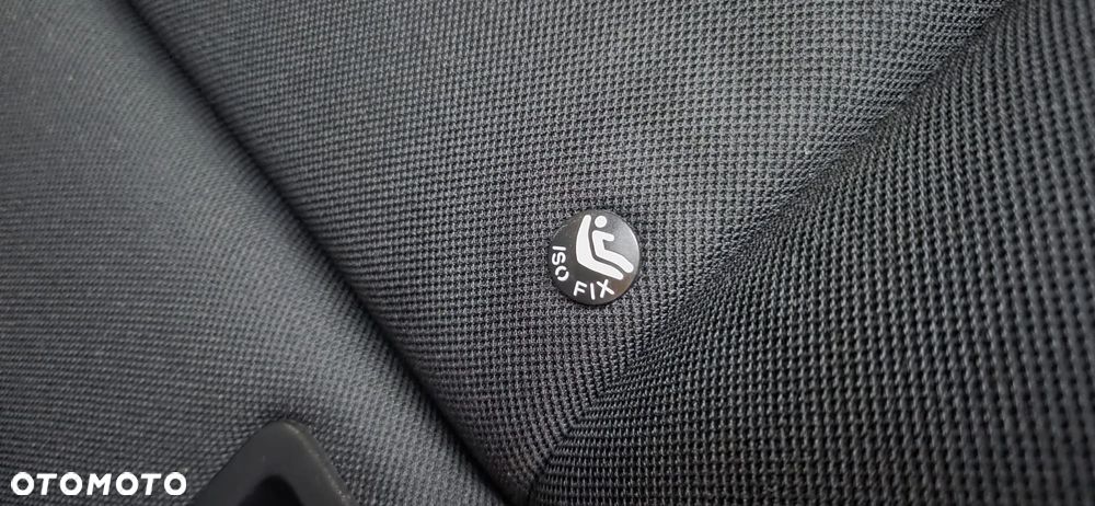 Renault Clio TCe 90 INTENS - 22