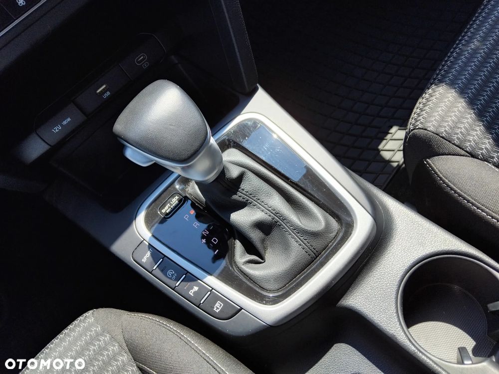 Kia XCeed 1.5 T-GDI M DCT - 19